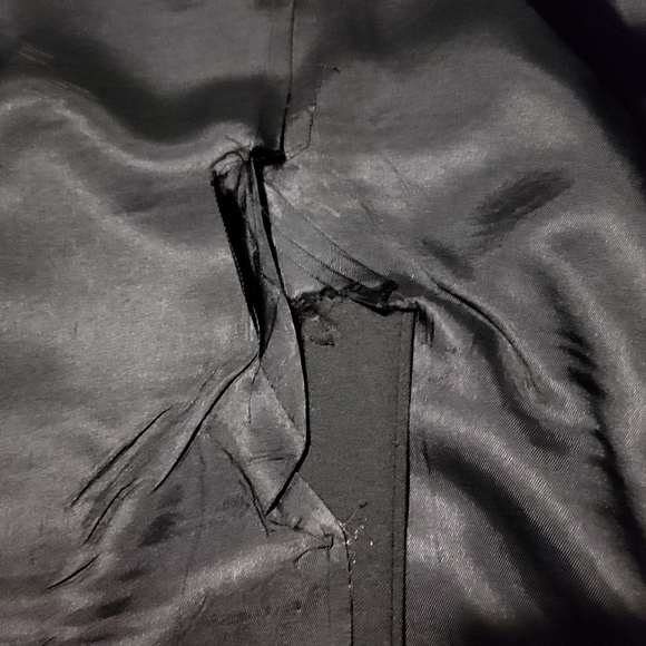 Tuxedo - Picture 9 of 10